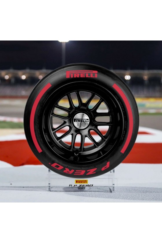 Miniatura 1:2 Neumático Pirelli F1 Blando 2022
