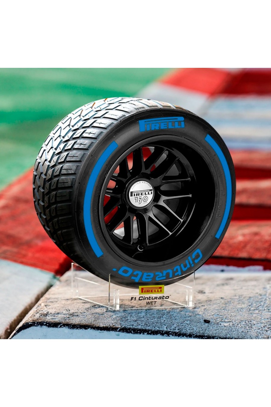 Miniatura 1:2 Pirelli F1 Rain Tire 2022