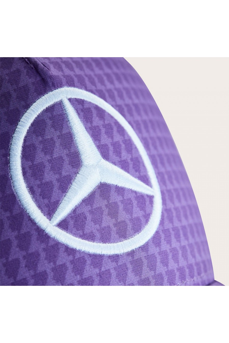 Boné Roxo Lewis Hamilton Mercedes F1