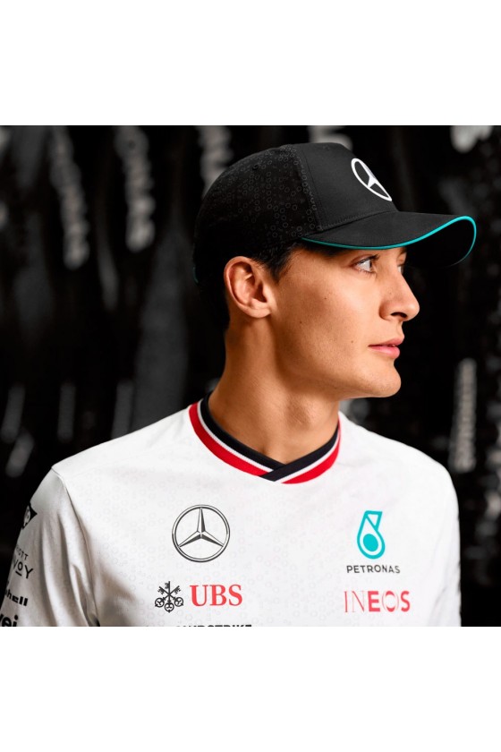 Schwarze Mercedes F1-Kappe