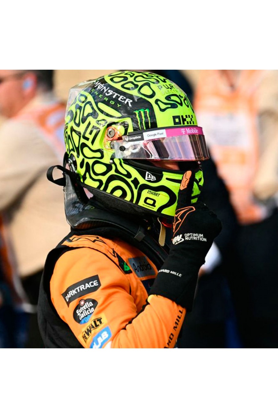 Mini helmet 1:2 Lando Norris „McLaren 2023“