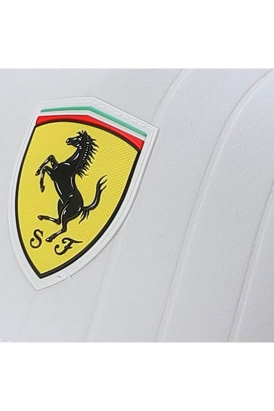 Boné branco Lewis Hamilton Ferrari F1 2025