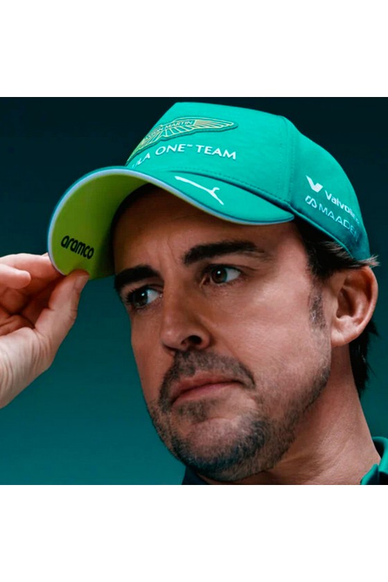 Fernando Alonso, cappellino verde Aston Martin F1 2026