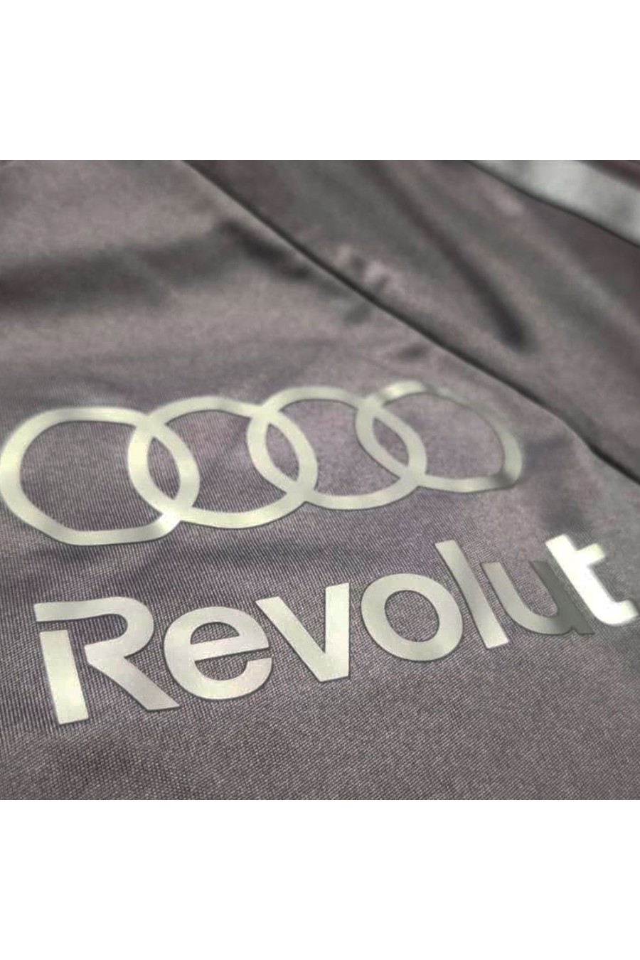 Maillot officiel Audi F1 Team 2026 – Gris ardoise, logos