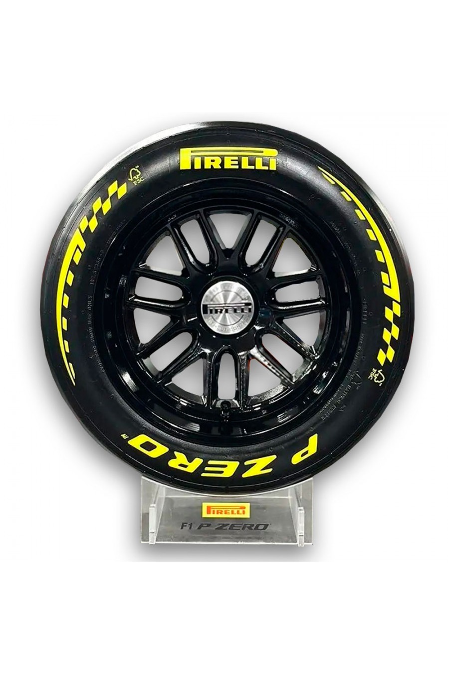 Pneumatico Pirelli F1 Medium 2026 in miniatura in scala 1:2